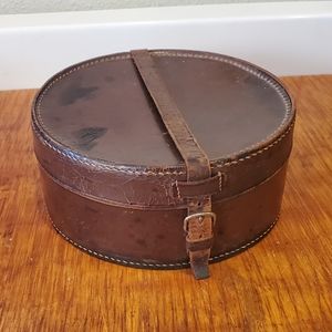 Antique Collar/Tie Box